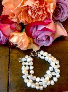 Hazel & Marie: Cultured Pearl bracelet twisted in natural with rose