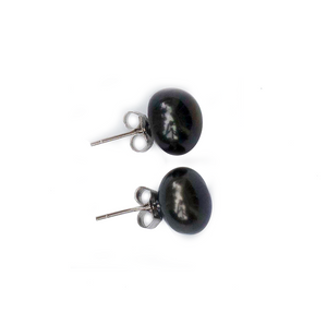 Hazel & Marie: Cultured Pearl large stud earrings in black pearl