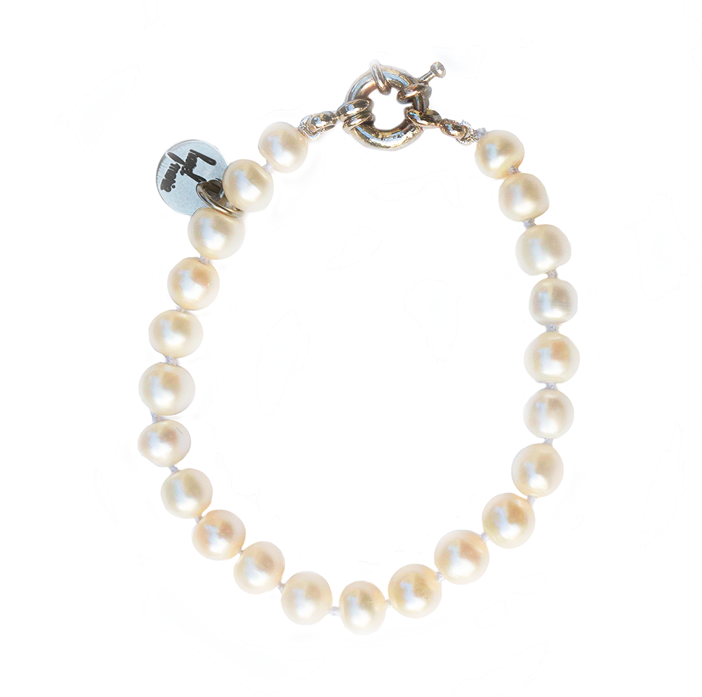 Traditional Pearl Bracelet